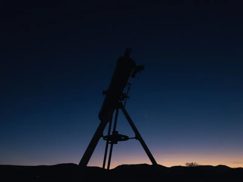Eyes Everywhere: How Amateur Stargazers Are Outpacing the Pros at Catching Variable Stars