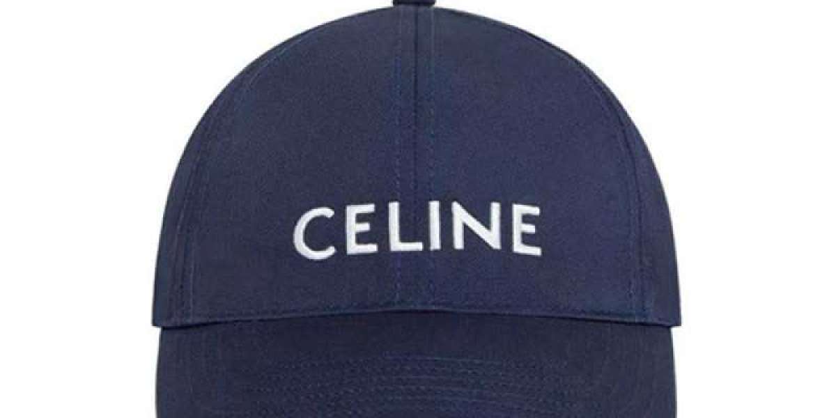 celine 台灣門市帽子與水桶包推薦：經典凱旋門logo棒球帽解析